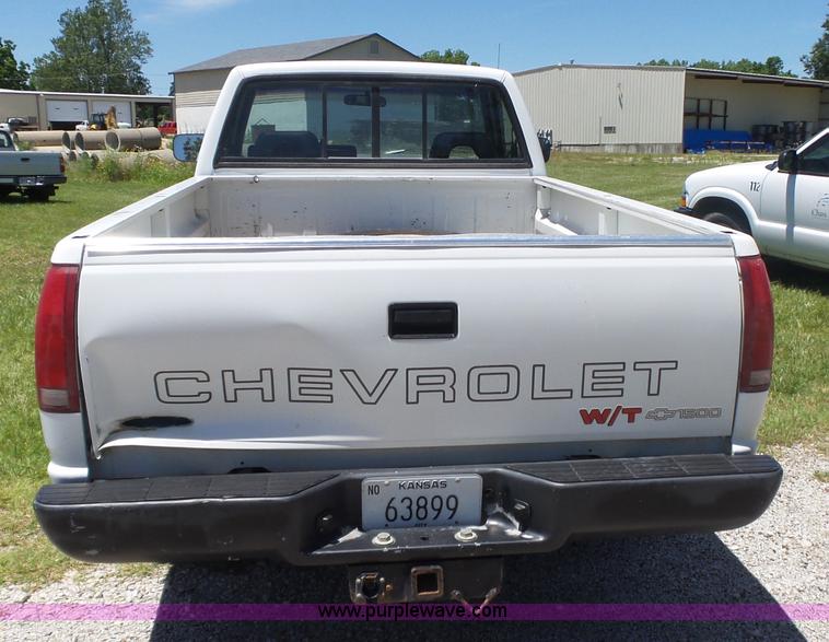 image for item BZ9580 1993 Chevrolet 1500 pickup truck