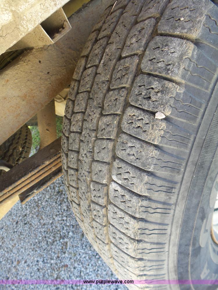 image for item BZ9580 1993 Chevrolet 1500 pickup truck