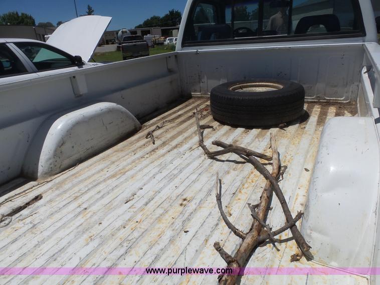 image for item BZ9580 1993 Chevrolet 1500 pickup truck