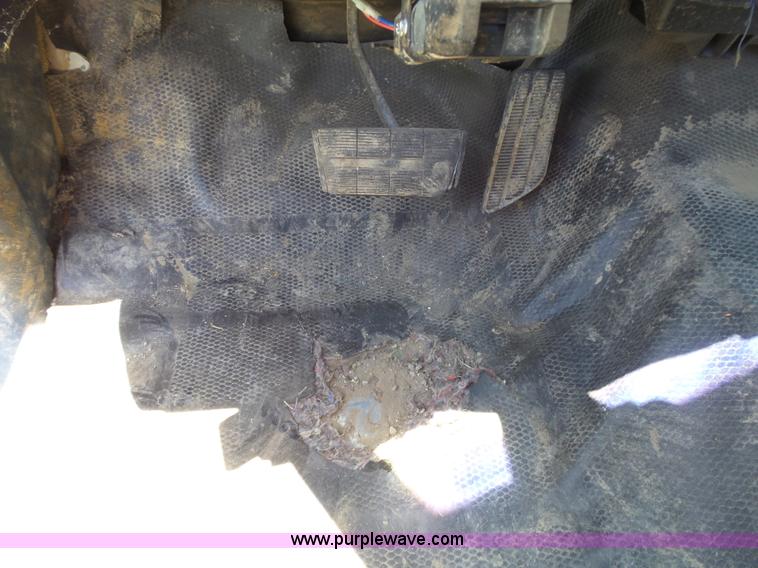 image for item BZ9580 1993 Chevrolet 1500 pickup truck