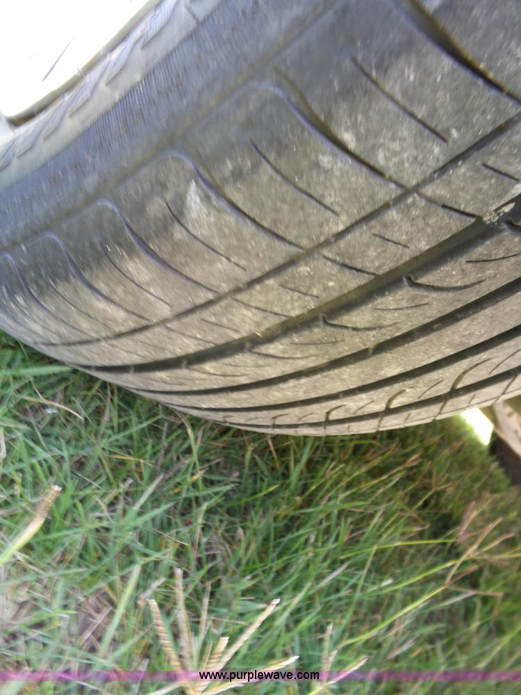 image for item BZ9581 2004 Ford Crown Victoria Police Interceptor