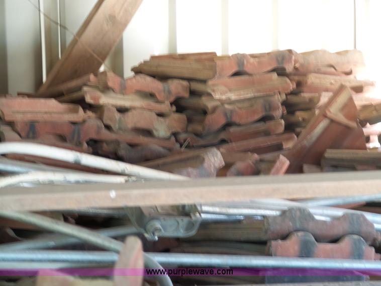 image for item BZ9584 Clay roof tile