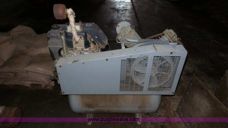 image for item CC9828 Ingersoll Rand T30 air compressor