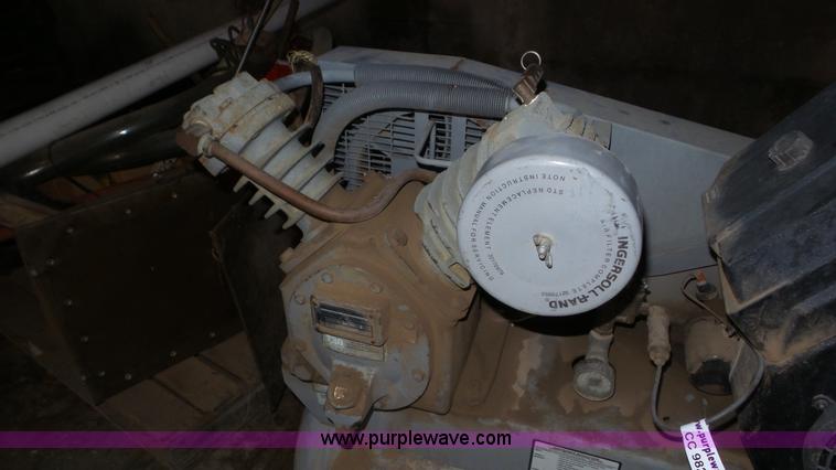 image for item CC9828 Ingersoll Rand T30 air compressor