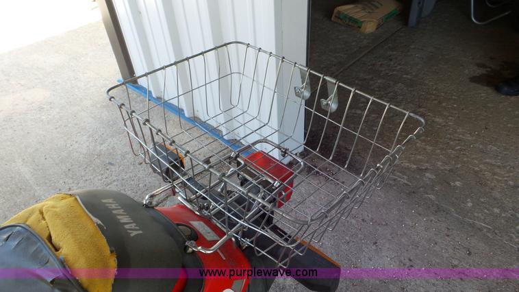 image for item CD9957 1986 Yamaha Jog moped