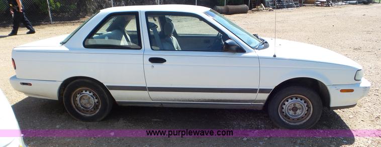 image for item CD9958 1992 Nissan Sentra