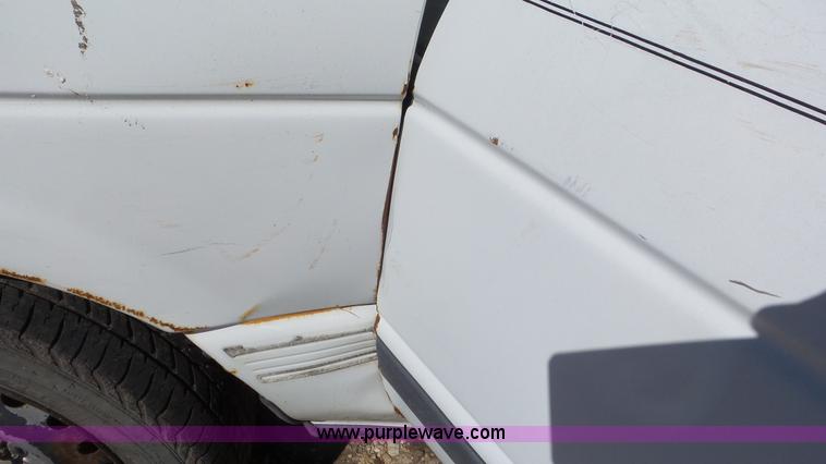 image for item CD9958 1992 Nissan Sentra