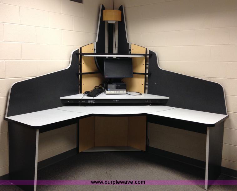 image for item F1467 (7) module work desks