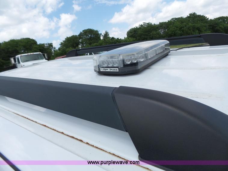 image for item J4051 2005 Ford Explorer SUV