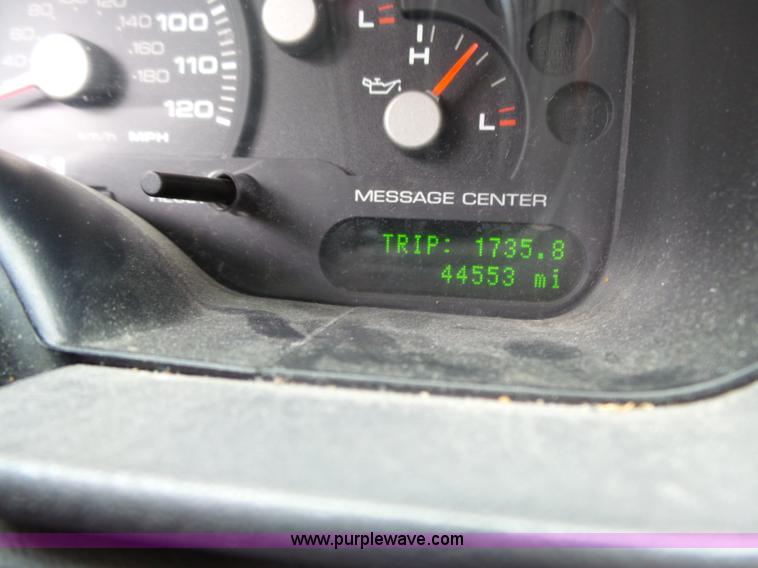 image for item J4055 2005 Ford Explorer SUV