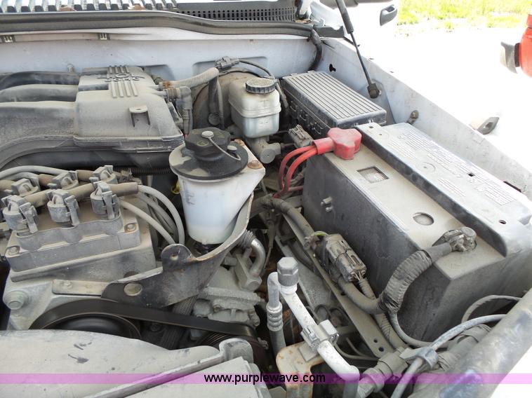 image for item J4055 2005 Ford Explorer SUV