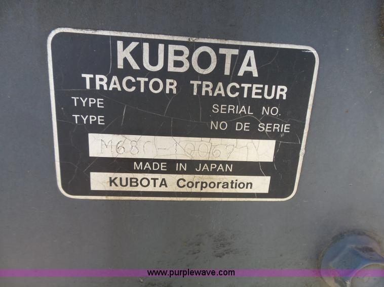 image for item J4076 Kubota M6800 tractor