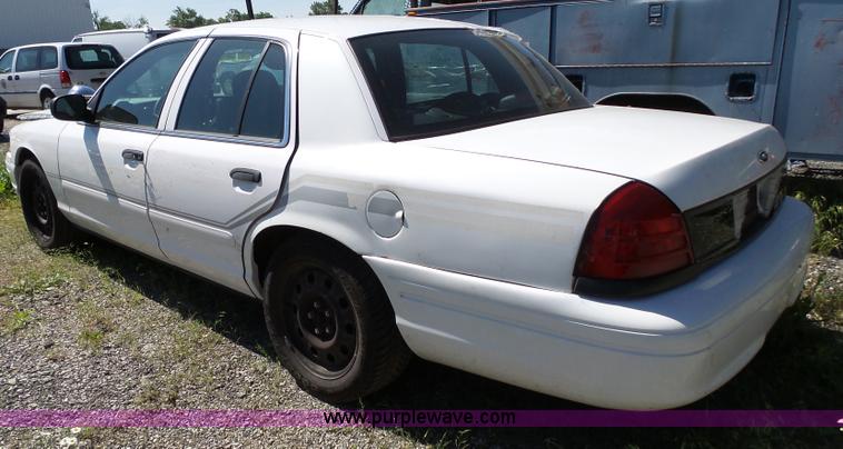 image for item J4078 2008 Ford Crown Victoria Police Interceptor