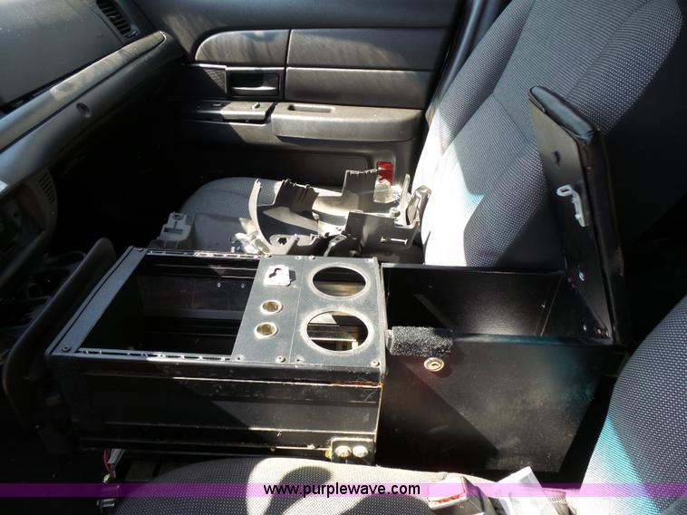 image for item J4078 2008 Ford Crown Victoria Police Interceptor