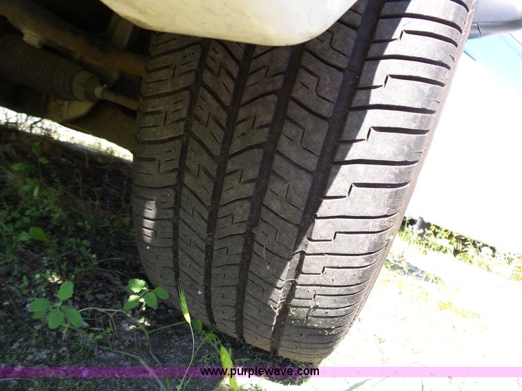 image for item J4078 2008 Ford Crown Victoria Police Interceptor