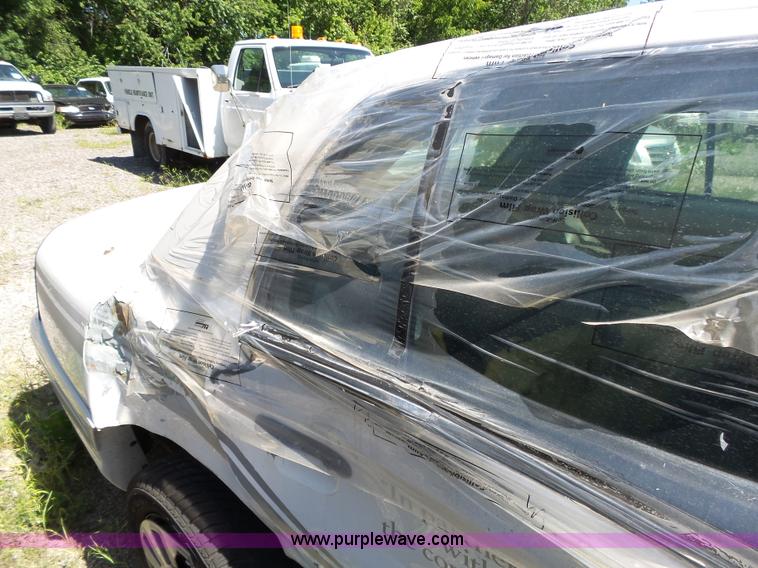 image for item J4078 2008 Ford Crown Victoria Police Interceptor