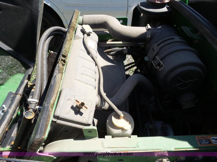 image for item J4079 John Deere 1445 lawn mower