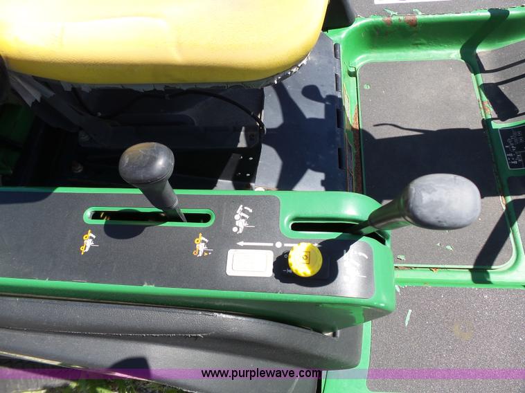 image for item J4079 John Deere 1445 lawn mower