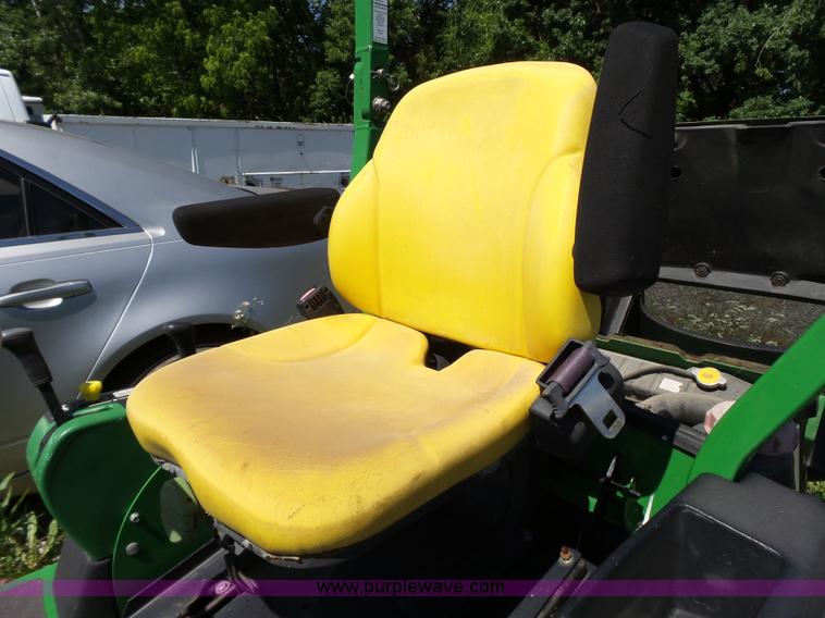 image for item J4079 John Deere 1445 lawn mower