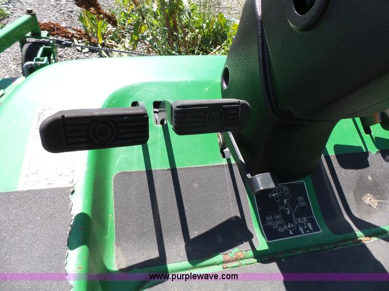 image for item J4079 John Deere 1445 lawn mower
