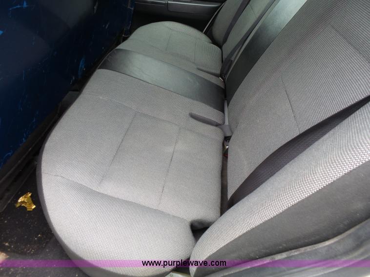 image for item J4080 2006 Ford Crown Victoria