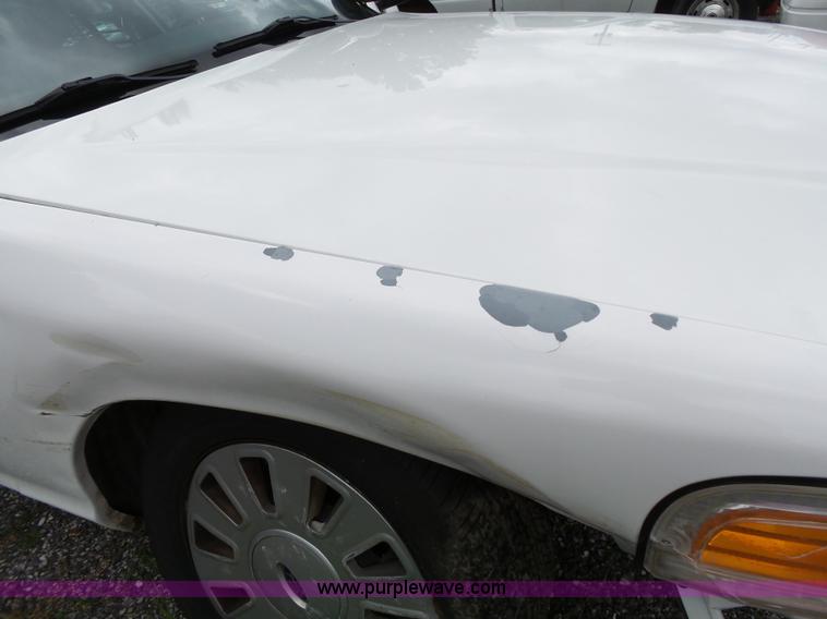 image for item J4080 2006 Ford Crown Victoria