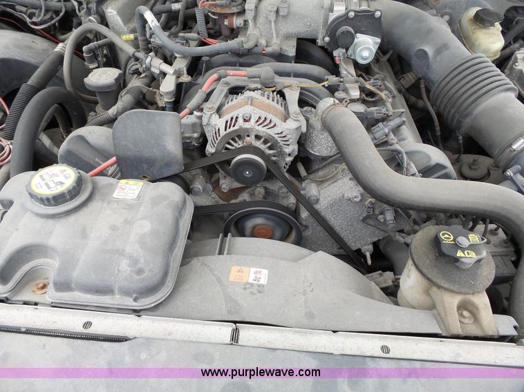 image for item J4080 2006 Ford Crown Victoria