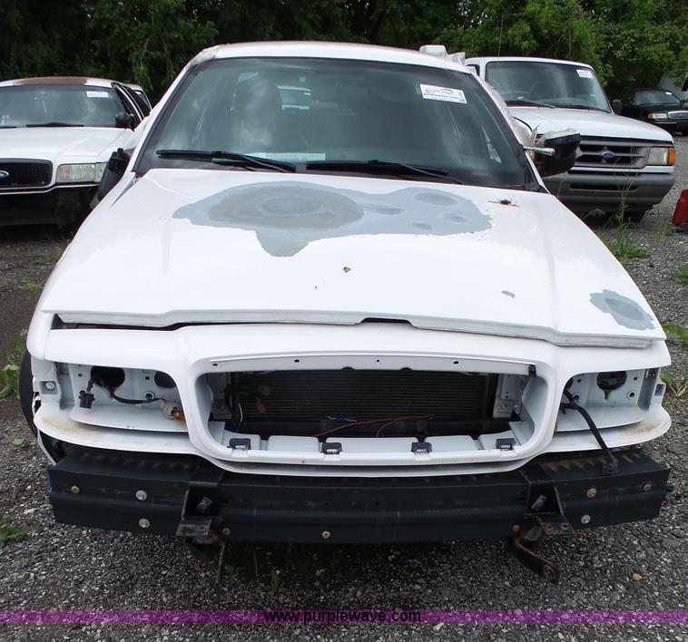 image for item J4081 2008 Ford Crown Victoria Police Interceptor