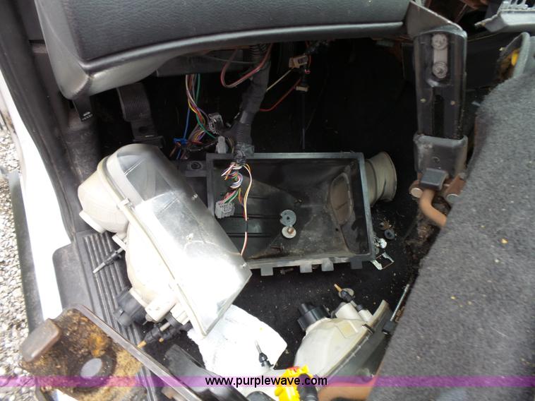 image for item J4081 2008 Ford Crown Victoria Police Interceptor