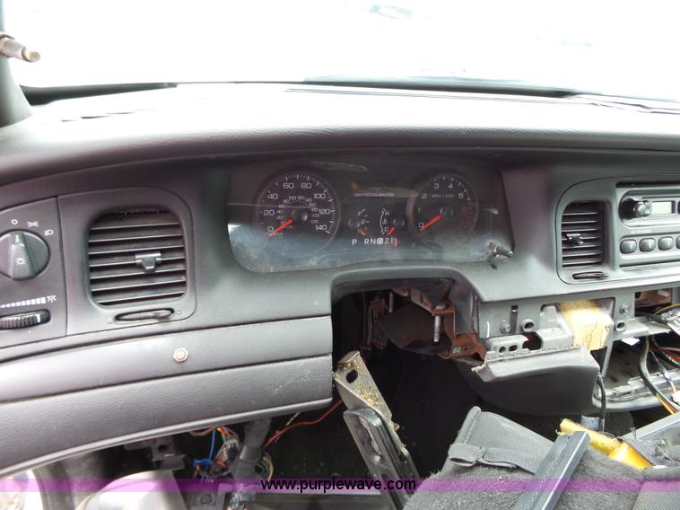 image for item J4081 2008 Ford Crown Victoria Police Interceptor