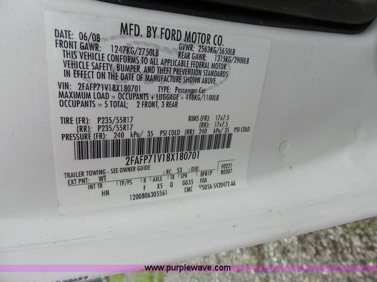 image for item J4081 2008 Ford Crown Victoria Police Interceptor