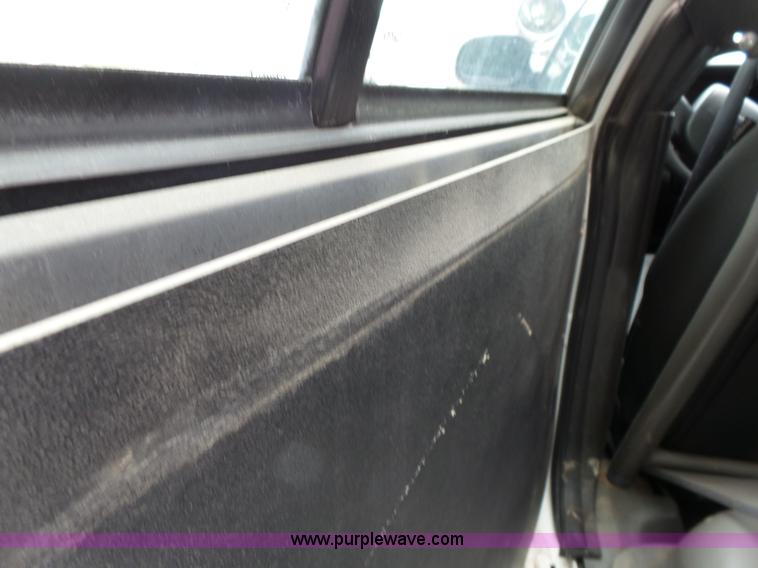 image for item J4082 2011 Ford Crown Victoria Police Interceptor