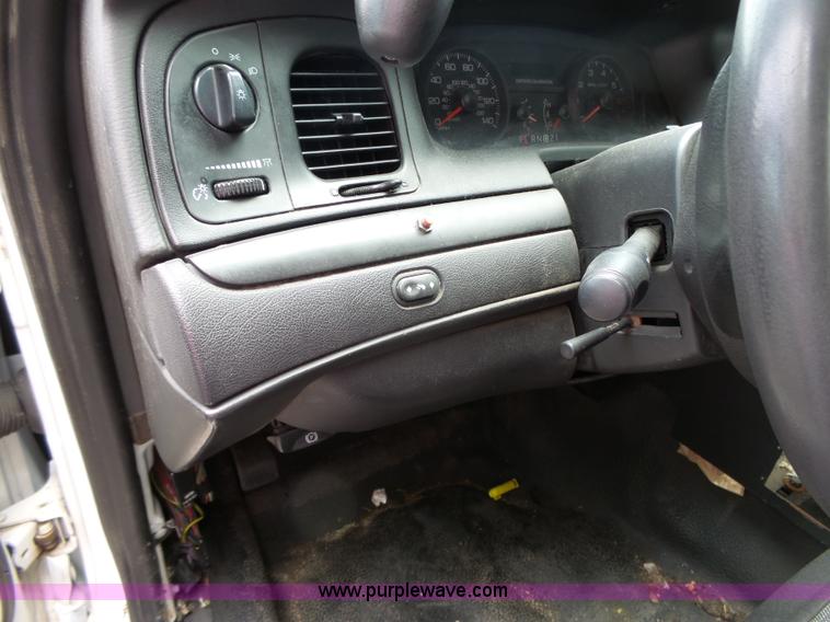 image for item J4082 2011 Ford Crown Victoria Police Interceptor