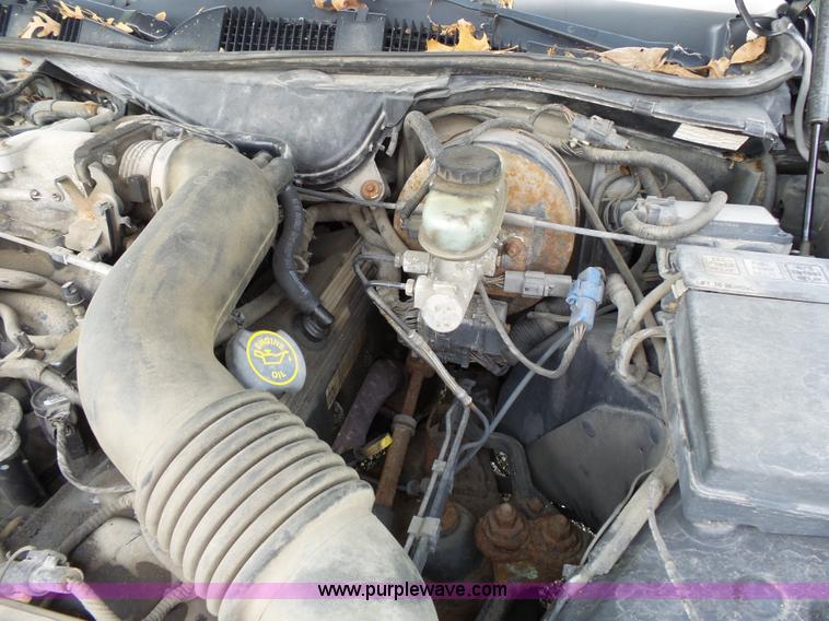 image for item J4084 2000 Ford Crown Victoria Police Interceptor