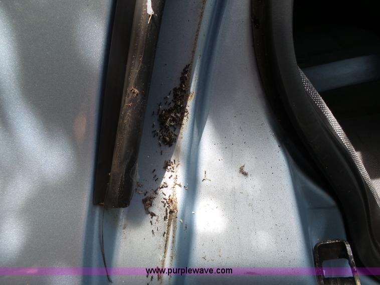 image for item J4086 2005 Ford Crown Victoria Police Interceptor