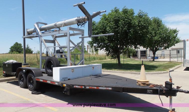 image for item J4861 1997 Mobile power line telescopic tower and trailer