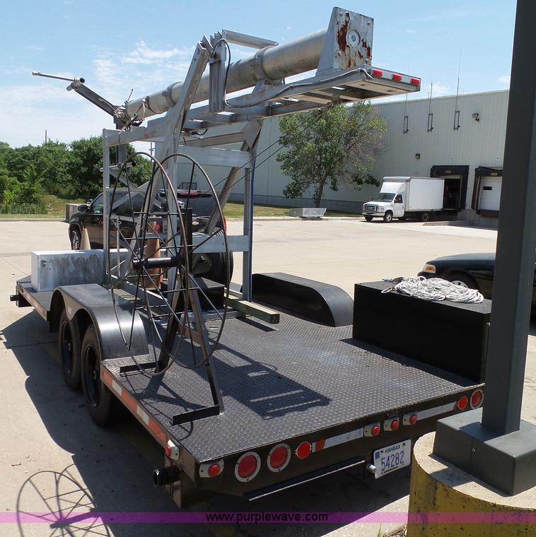 image for item J4861 1997 Mobile power line telescopic tower and trailer