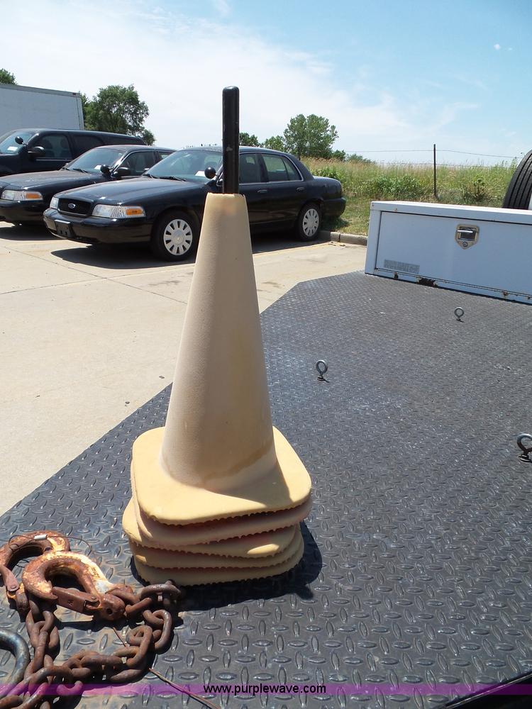 image for item J4861 1997 Mobile power line telescopic tower and trailer