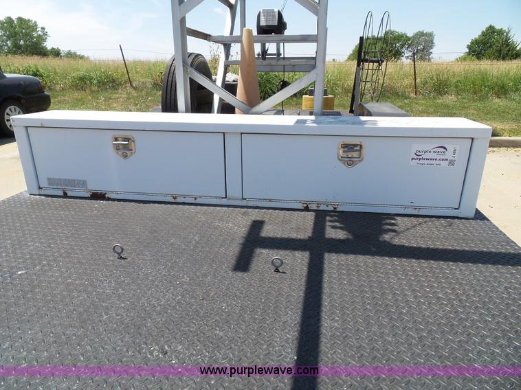 image for item J4861 1997 Mobile power line telescopic tower and trailer
