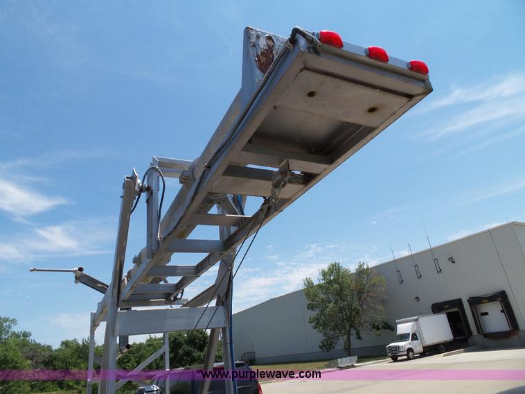 image for item J4861 1997 Mobile power line telescopic tower and trailer