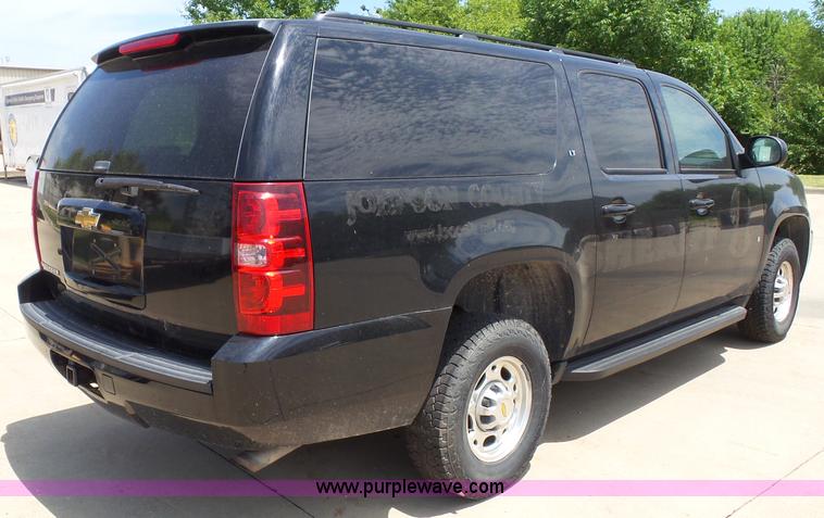 image for item J4862 2009 Chevrolet Suburban 2500 SUV