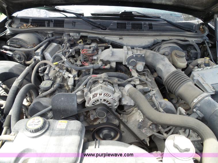 image for item J4863 2008 Ford Crown Victoria Police Interceptor