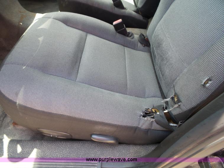 image for item J4864 2006 Ford Crown Victoria Police Interceptor