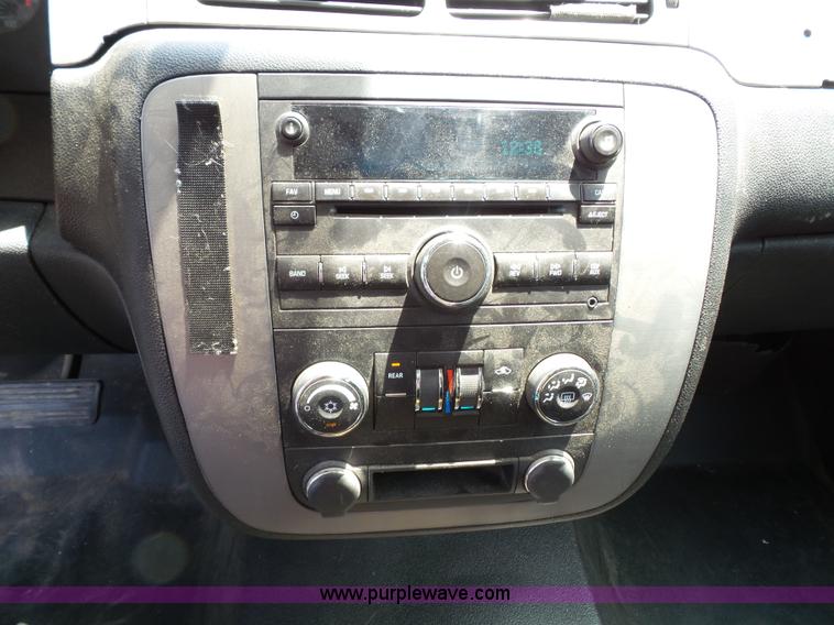 image for item J4865 2009 Chevrolet Tahoe Police SUV