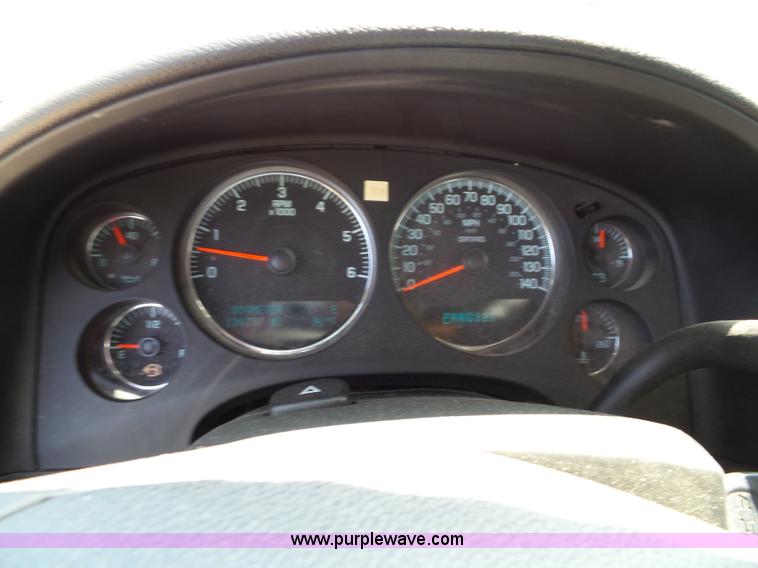 image for item J4865 2009 Chevrolet Tahoe Police SUV