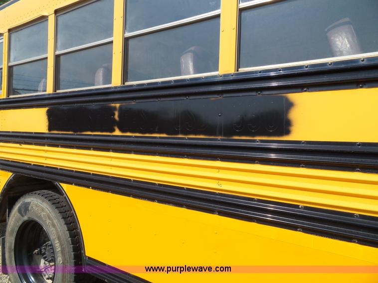image for item J4887 1997 Chevrolet Blue Bird school bus