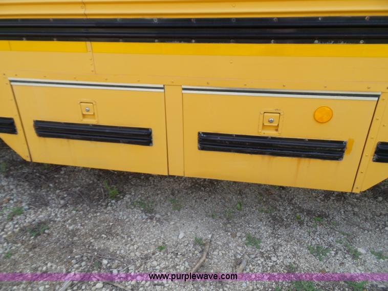 image for item J4887 1997 Chevrolet Blue Bird school bus
