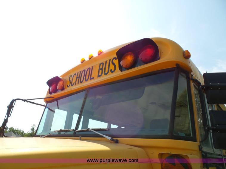 image for item J4887 1997 Chevrolet Blue Bird school bus