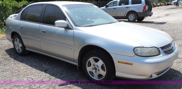image for item J4901 2002 Chevrolet Malibu LS