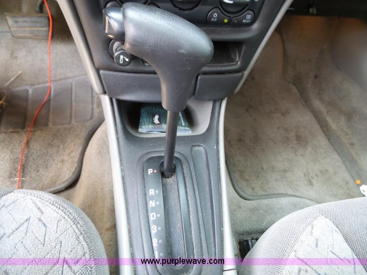 image for item J4901 2002 Chevrolet Malibu LS